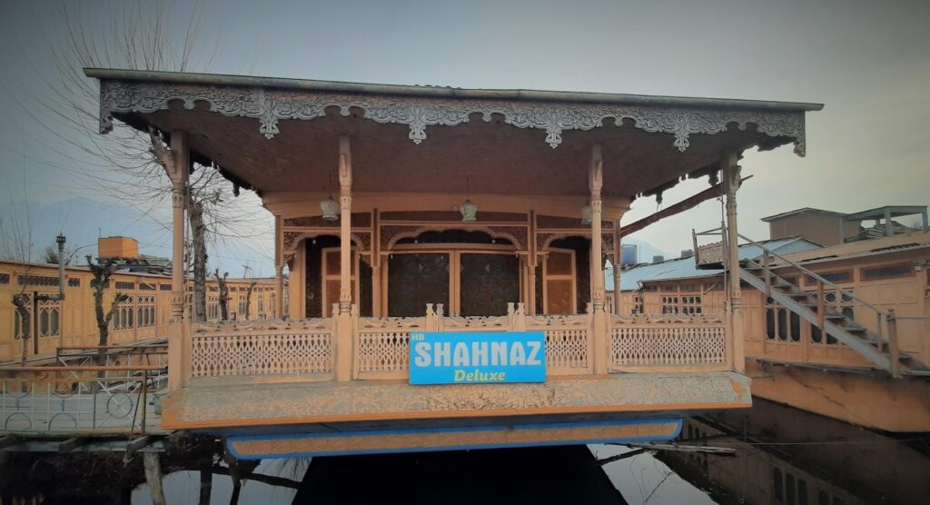 Our houseboat stay at Shahnaz